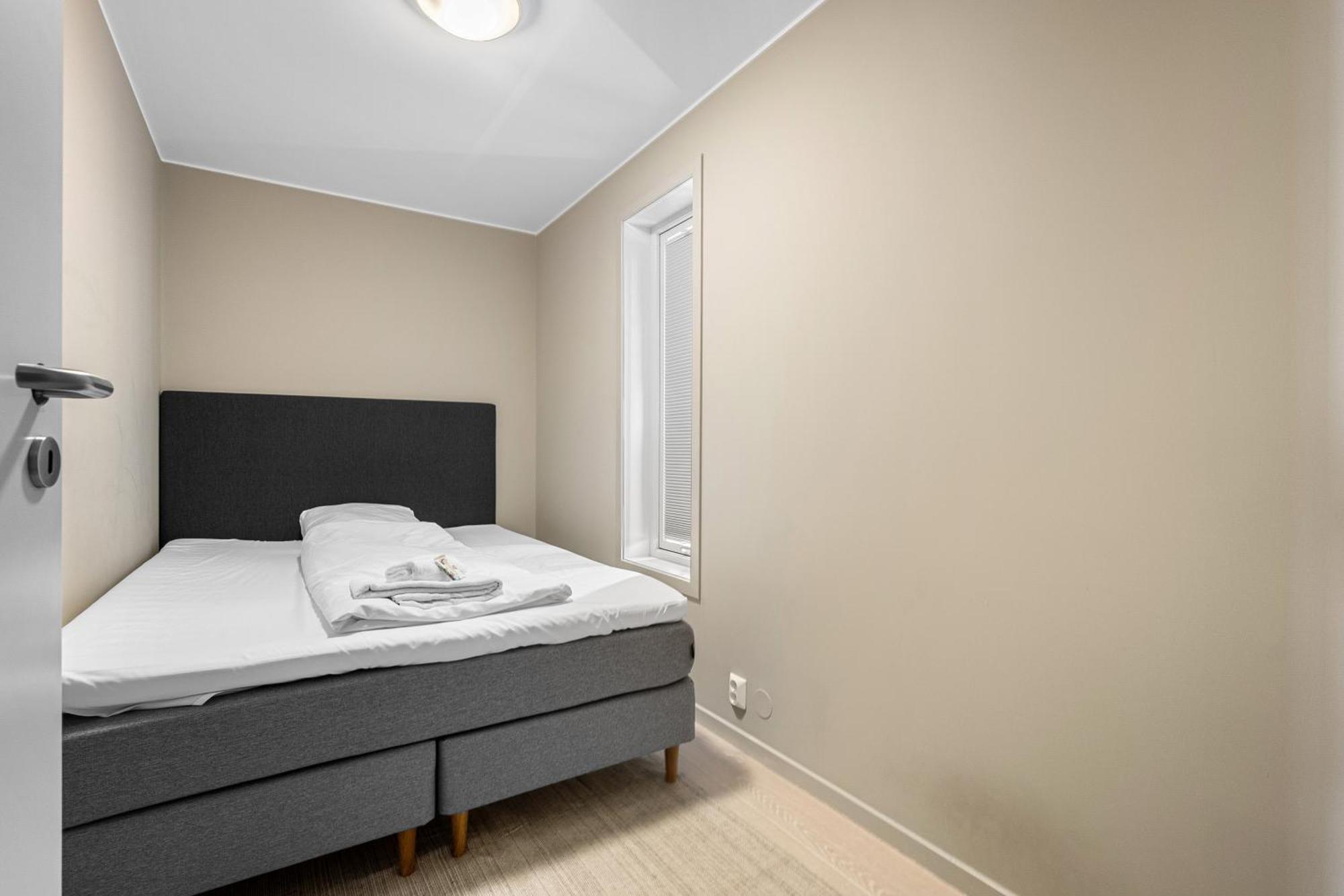 Stay L Urban - Spacious Apartment With Private Terrace Берген Экстерьер фото